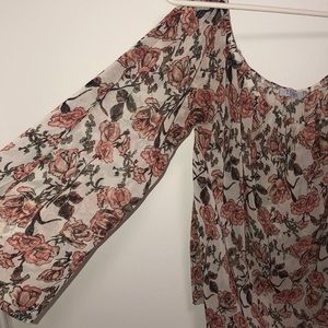 Tobi Off - Shoulder Shirt - Floral - M